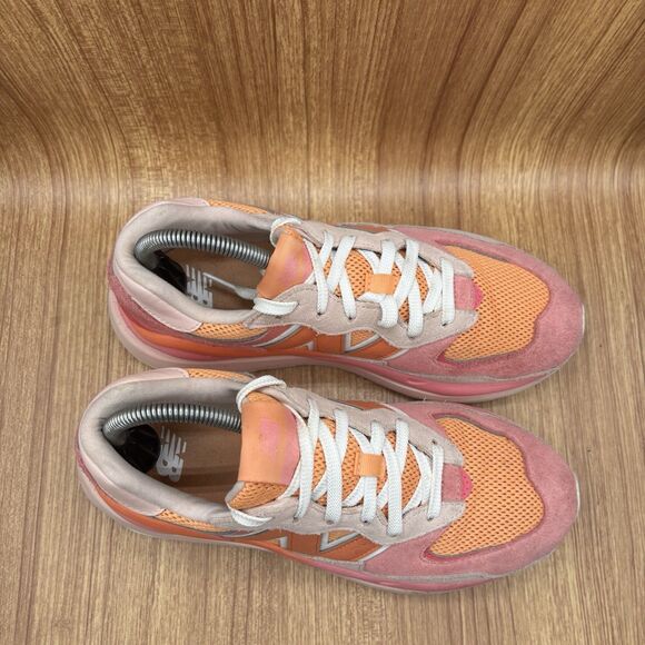 New Balance shoes 57/40 Exclusive “Valentine’s Day” W5740VDA Size 9 B Sneakers - Picture 9 of 9